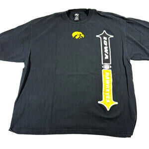 Starter Mens TG Iowa Hawkeyes Black Graphic T Shirt Vintage College Football